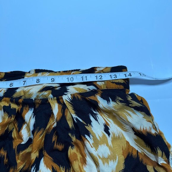 Vintage 80s/90s Elastic Waist High Rise Printed Shorts - Picture 6 of 12